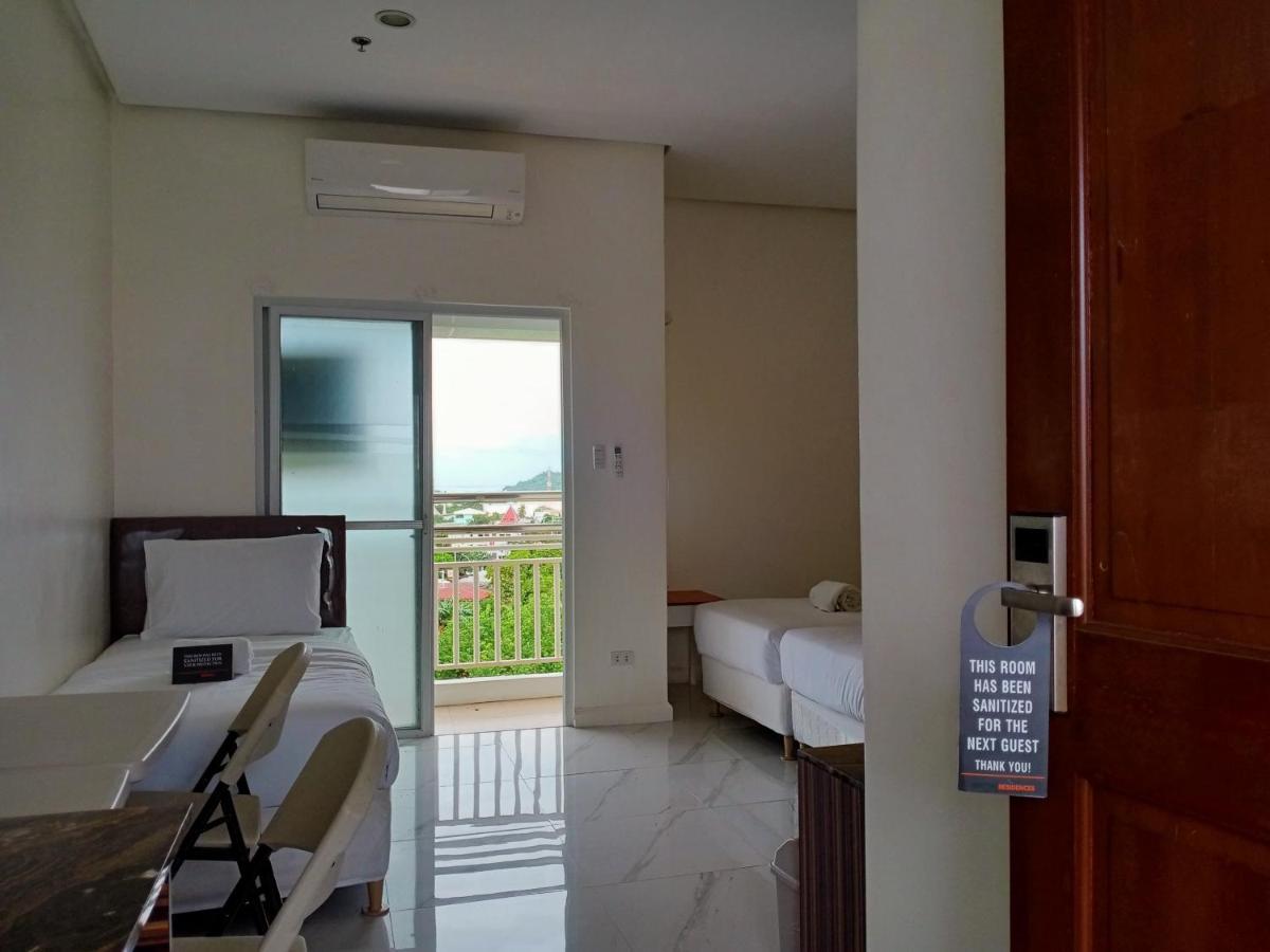 Centtro Residences Los Banos  Exterior photo