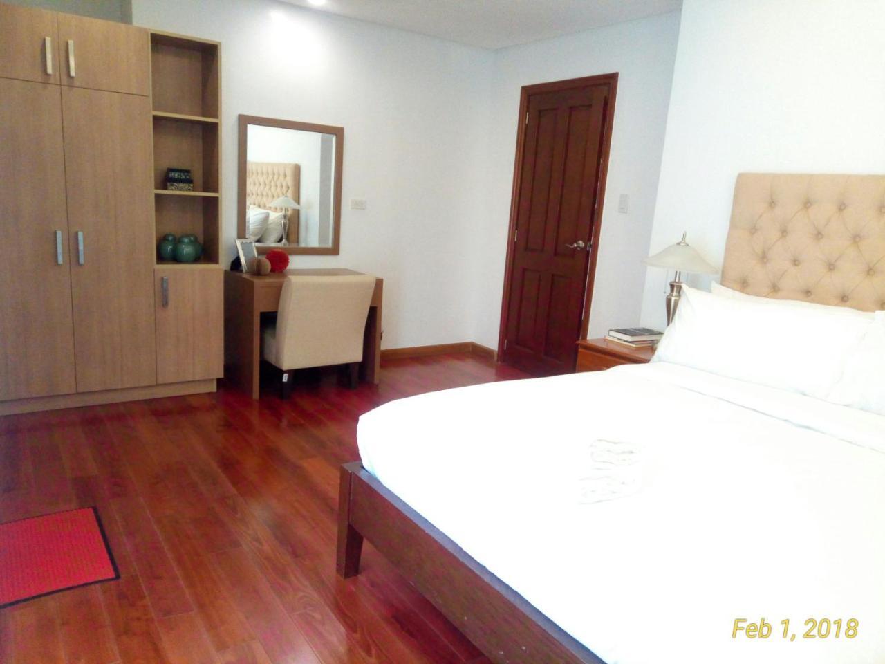 Centtro Residences Los Banos  Exterior photo